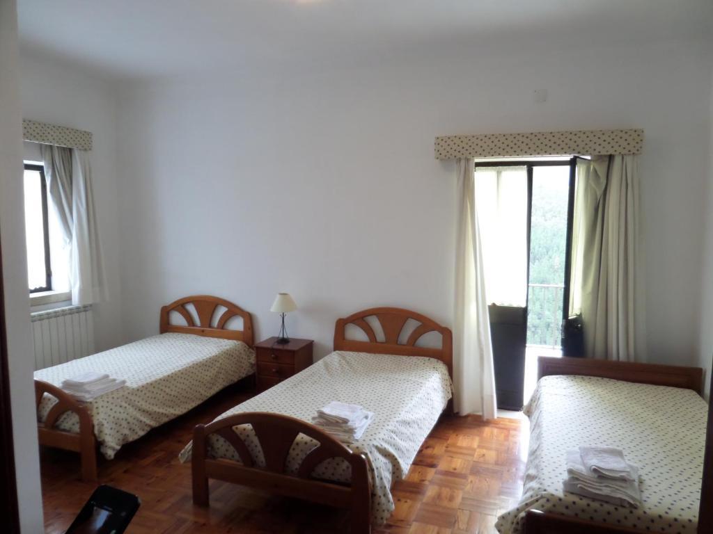 Alojamento Local De Pardieiros Hotel Avô Cameră foto
